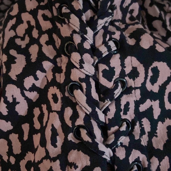 Torrid 1 (14/16) Pink Black Animal Print Tank Top Corset Front Peplum Top Shirt - Picture 6 of 10